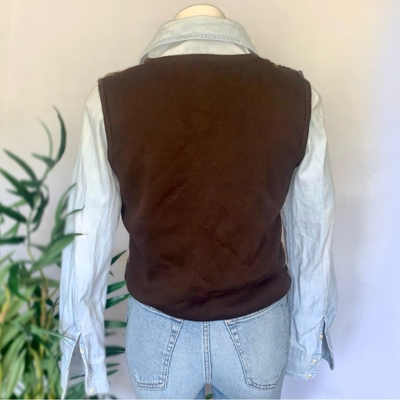 v i n t a g e :: Preppy Houndstooth Sleeveless Knit Sweater Vest Top - Picture 4 of 11